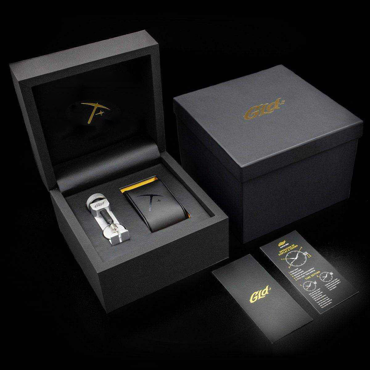 39MM Visionary Moissanite Fully Iced Case & Steel Band Watch - Yellow Gold